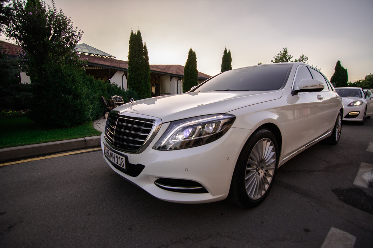 Best and luxury car rent in Yerevan, Armenia Rent A Car N1